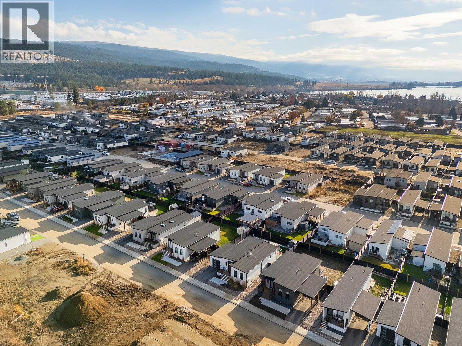 8900 Jim Bailey Road Unit# 31, Kelowna, British Columbia  V4V 0B5 - Photo 38 - 10369888