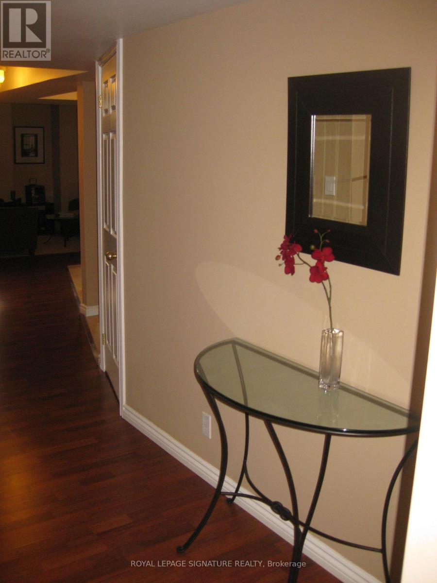 Lower - 1026 Costigan Road, Milton, Ontario  L9T 6N6 - Photo 17 - W12572732