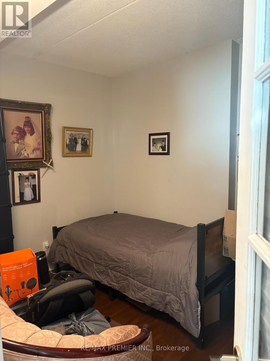 610 - 2737 Keele Street, Toronto, Ontario  M3M 2E9 - Photo 9 - W12572822