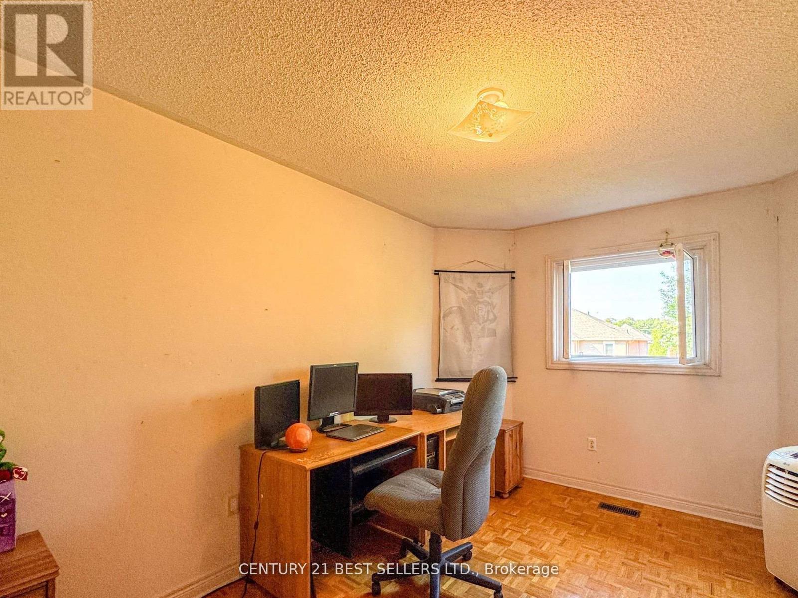 5347 Red Brush Drive, Mississauga, Ontario  L4Z 3Z5 - Photo 18 - W12572854