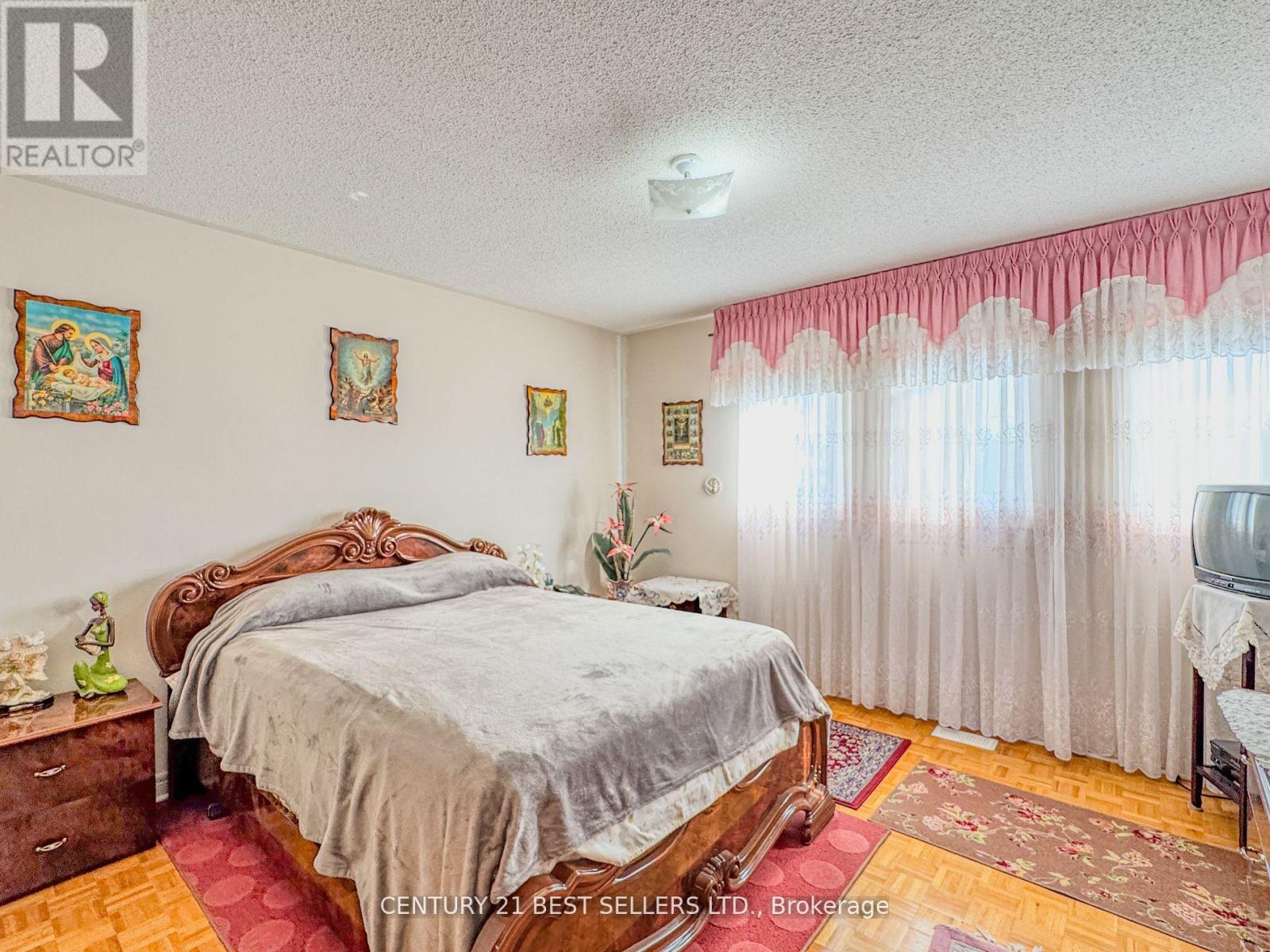 5347 Red Brush Drive, Mississauga, Ontario  L4Z 3Z5 - Photo 23 - W12572854