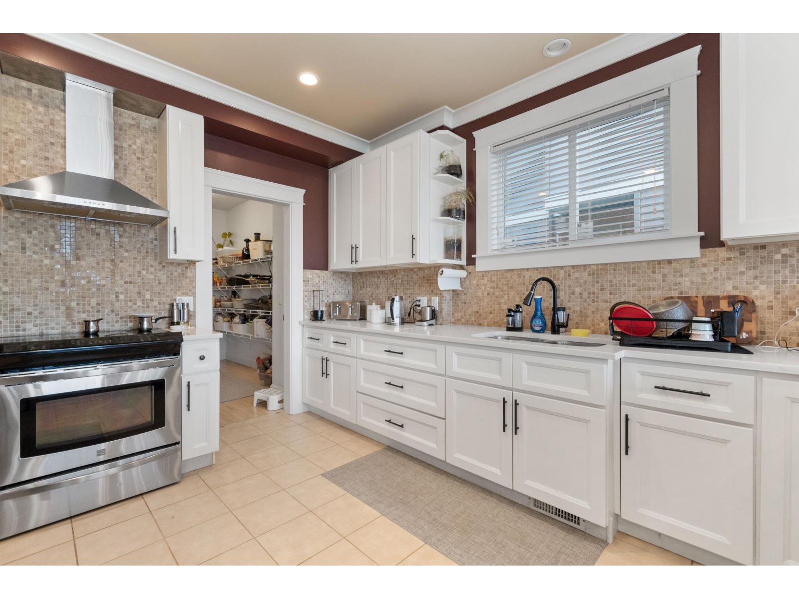 47202 Skyline Drive, Promontory, Chilliwack, British Columbia  V2R 0R4 - Photo 6 - R3068379