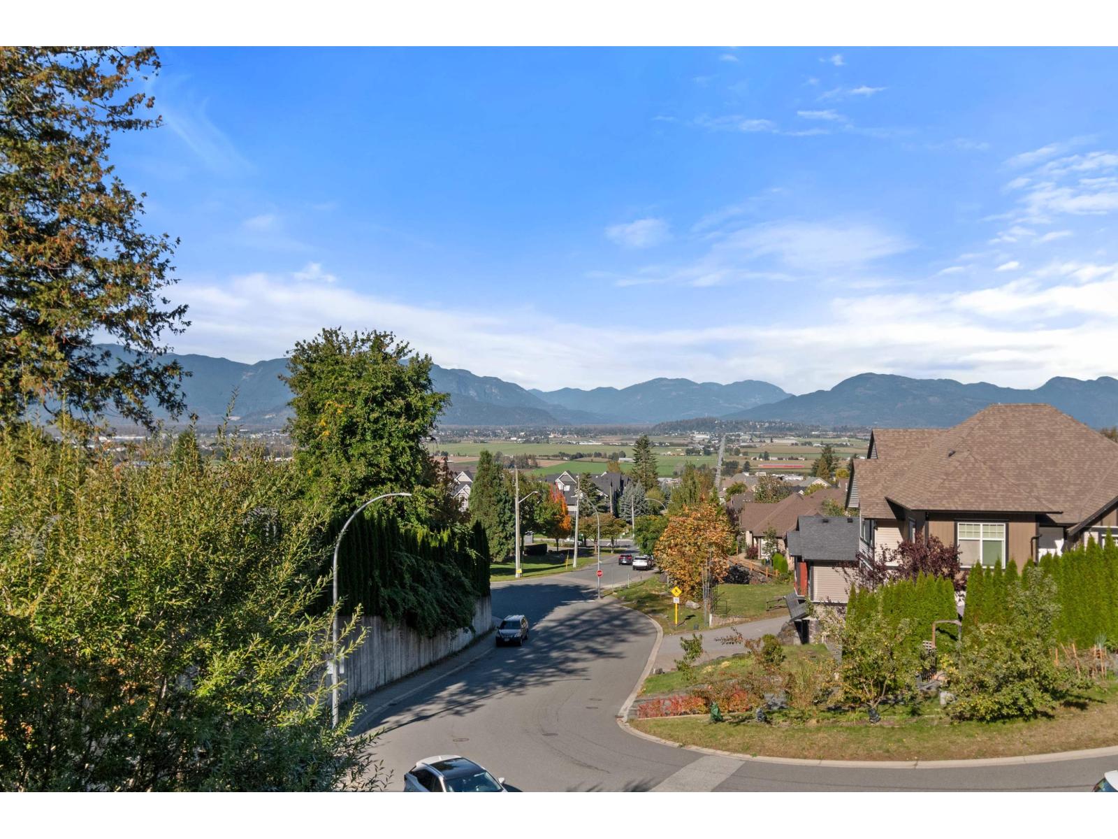 47202 Skyline Drive, Promontory, Chilliwack, British Columbia  V2R 0R4 - Photo 5 - R3068379