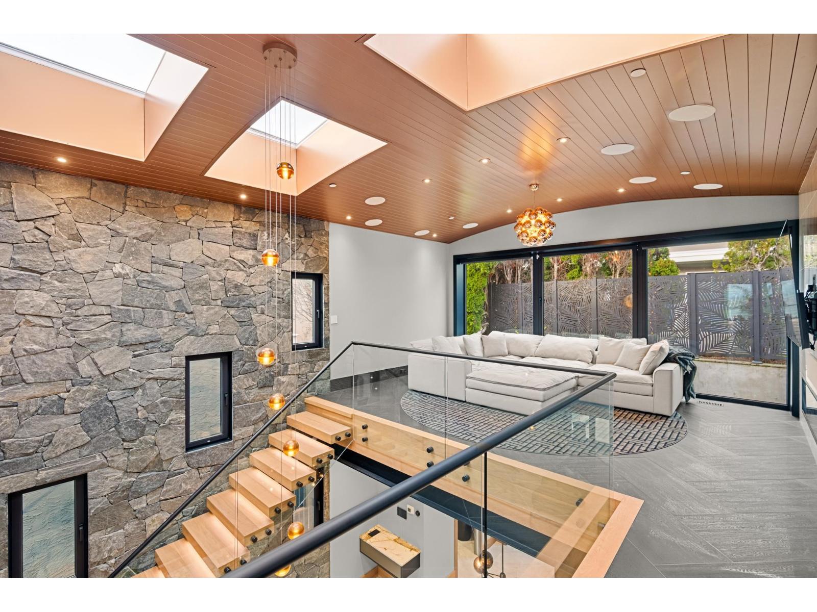 14555 Marine Drive, White Rock, British Columbia V4B 1B5 - Photo 29 - R3069349