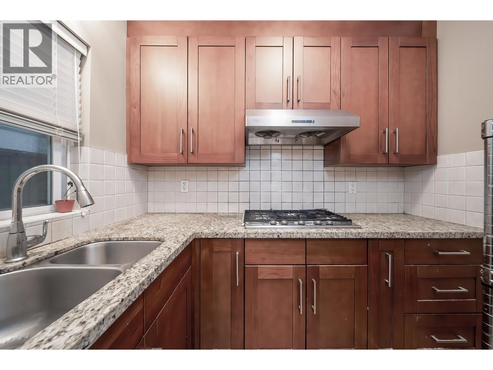 3668 Blundell Road, Richmond, British Columbia  V7C 1G4 - Photo 36 - R3068071