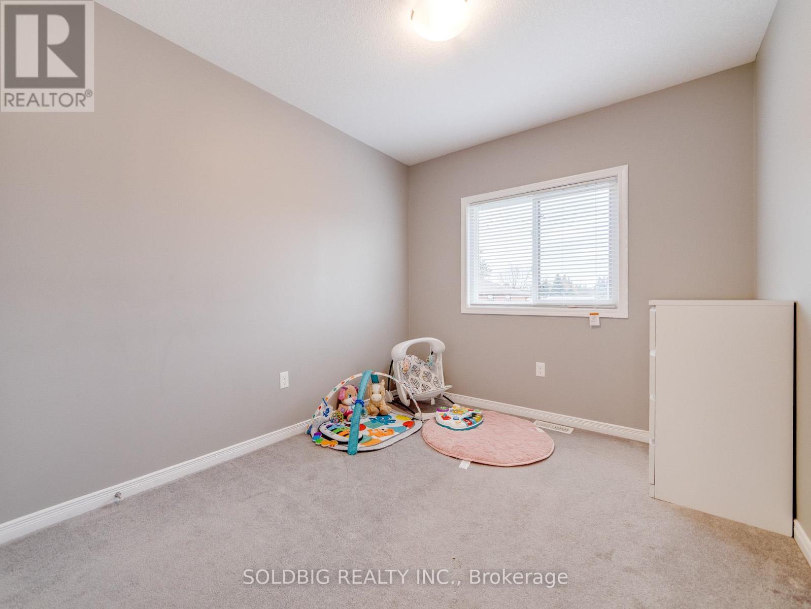 56 - 750 Lawrence Street, Cambridge, Ontario  N3H 0A9 - Photo 4 - X12571240