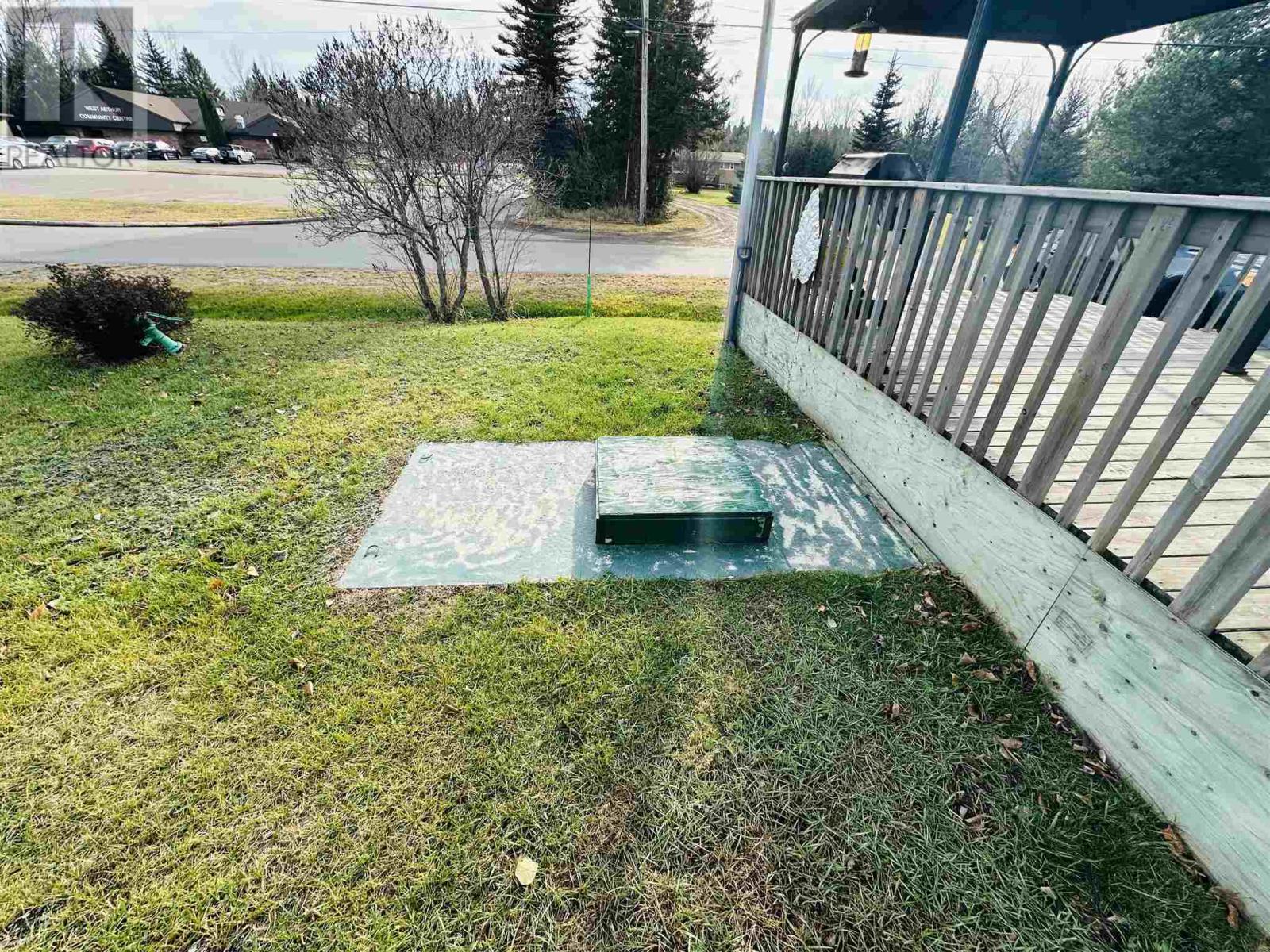 1925 Arthur St W, Thunder Bay, Ontario  P7K 1C7 - Photo 11 - TB251084