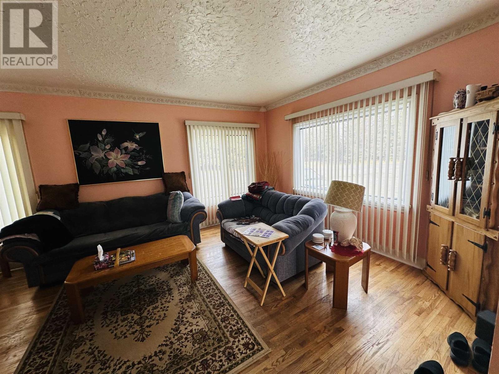 1925 Arthur St W, Thunder Bay, Ontario  P7K 1C7 - Photo 17 - TB251084