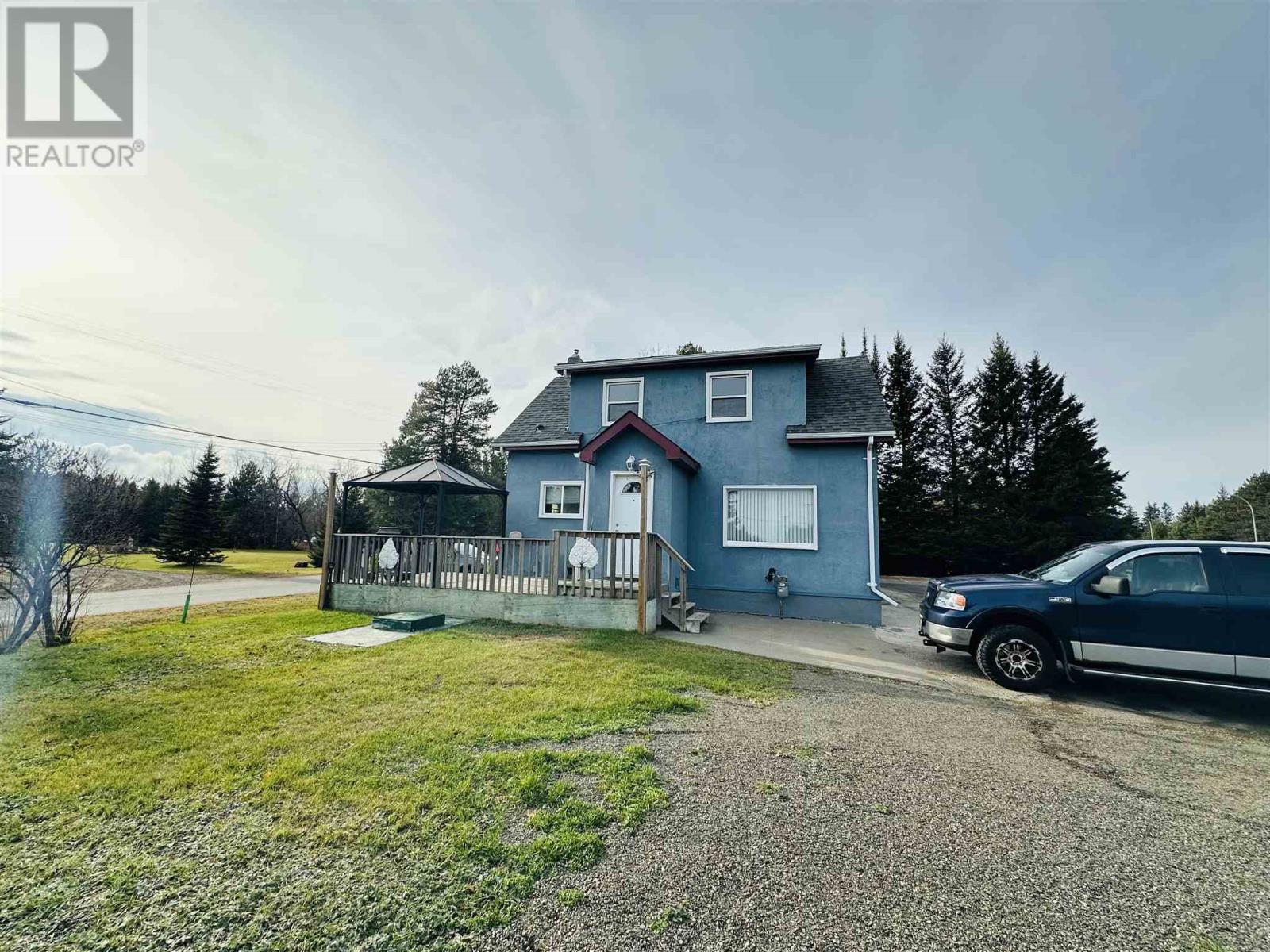 1925 Arthur St W, Thunder Bay, Ontario  P7K 1C7 - Photo 3 - TB251084