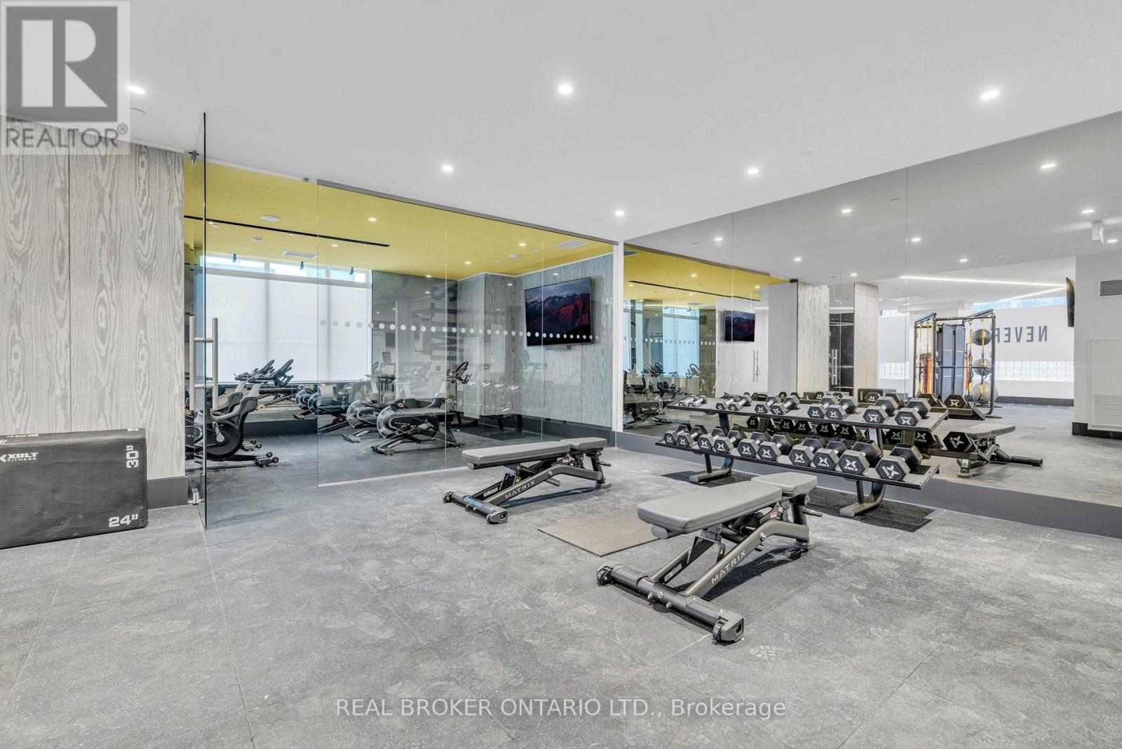 322 - 55 Duke Street W, Kitchener, Ontario  N2H 0C9 - Photo 38 - X12572798