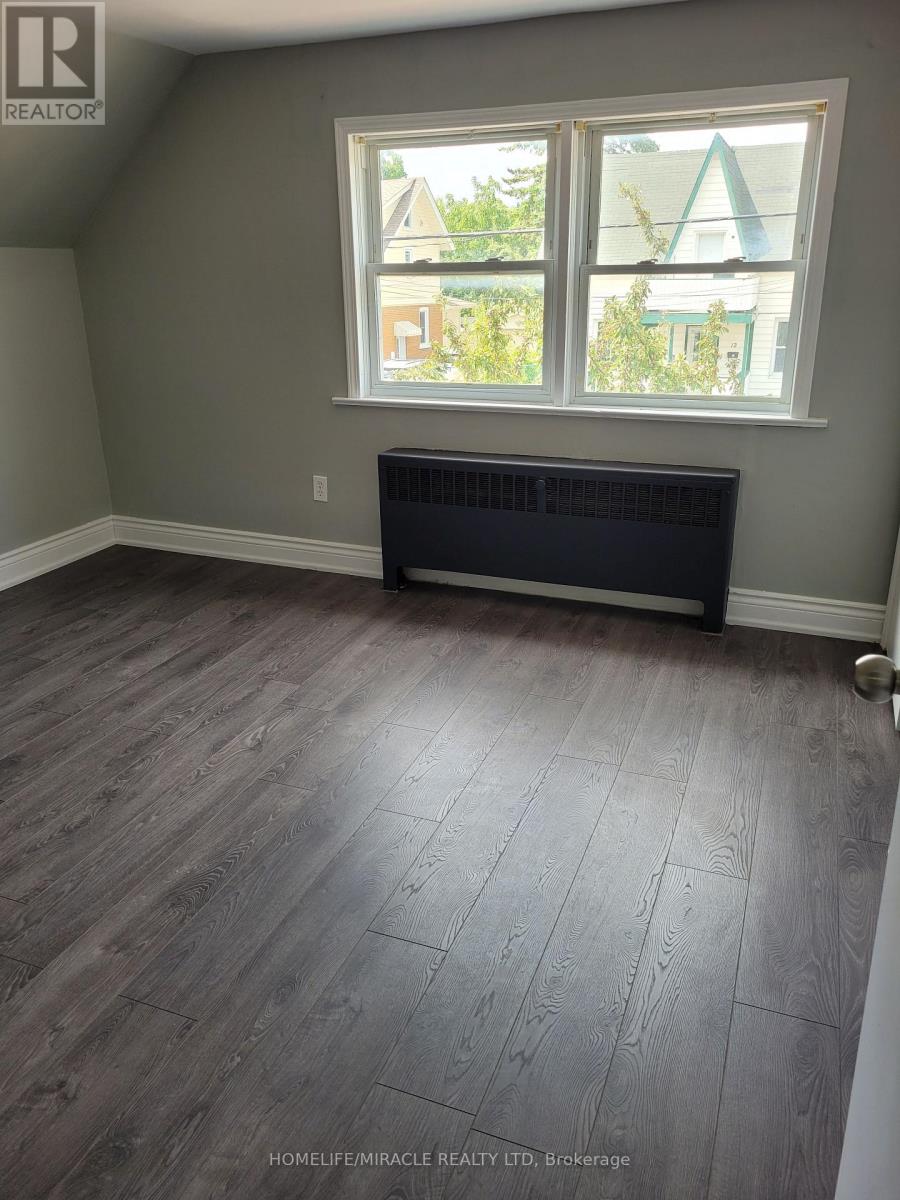 15 Francis Street, Quinte West, Ontario  K8V 1S4 - Photo 14 - X12572852