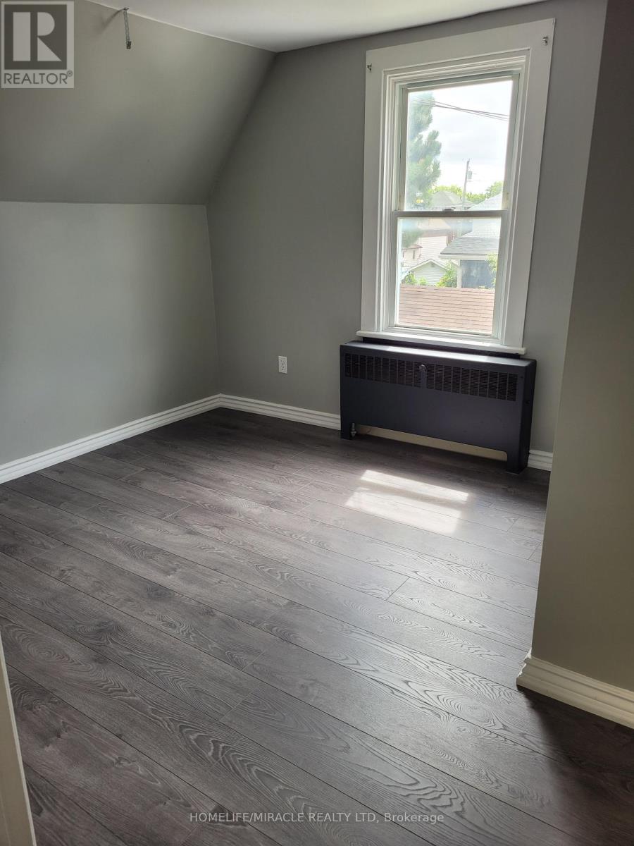 15 Francis Street, Quinte West, Ontario  K8V 1S4 - Photo 16 - X12572852