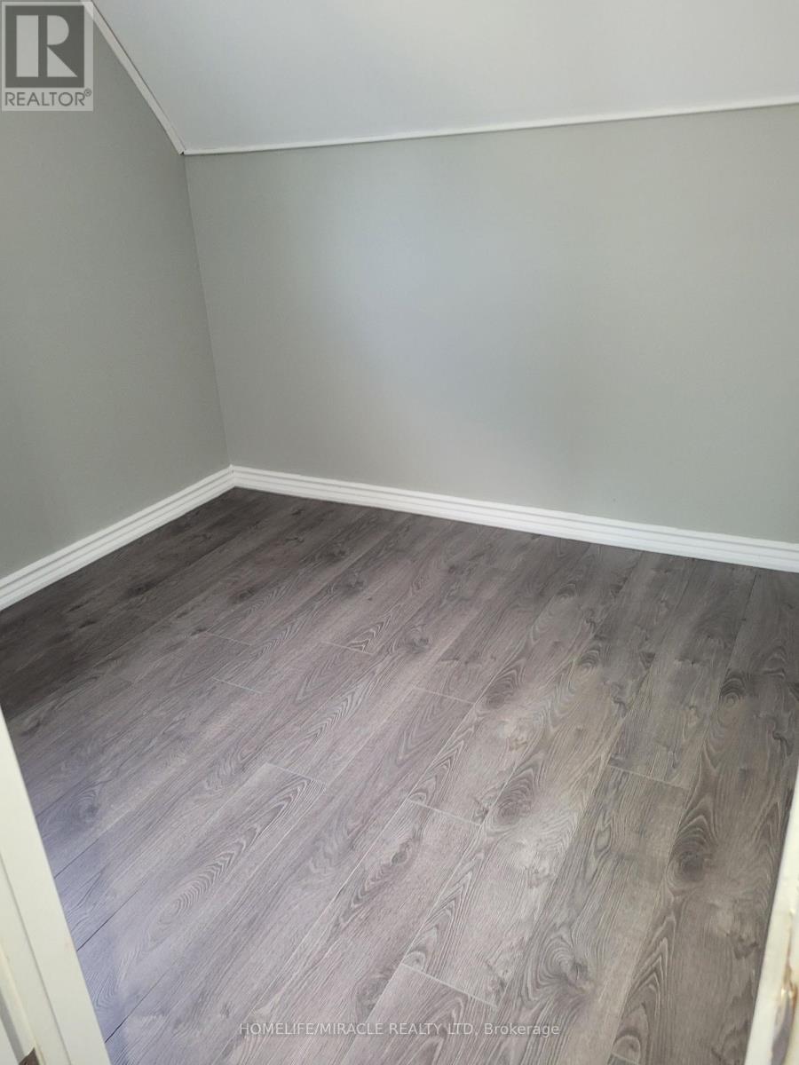 15 Francis Street, Quinte West, Ontario  K8V 1S4 - Photo 17 - X12572852