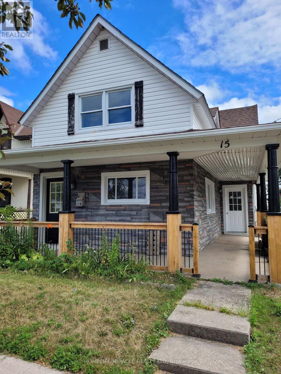 15 Francis Street, Quinte West, Ontario  K8V 1S4 - Photo 2 - X12572852