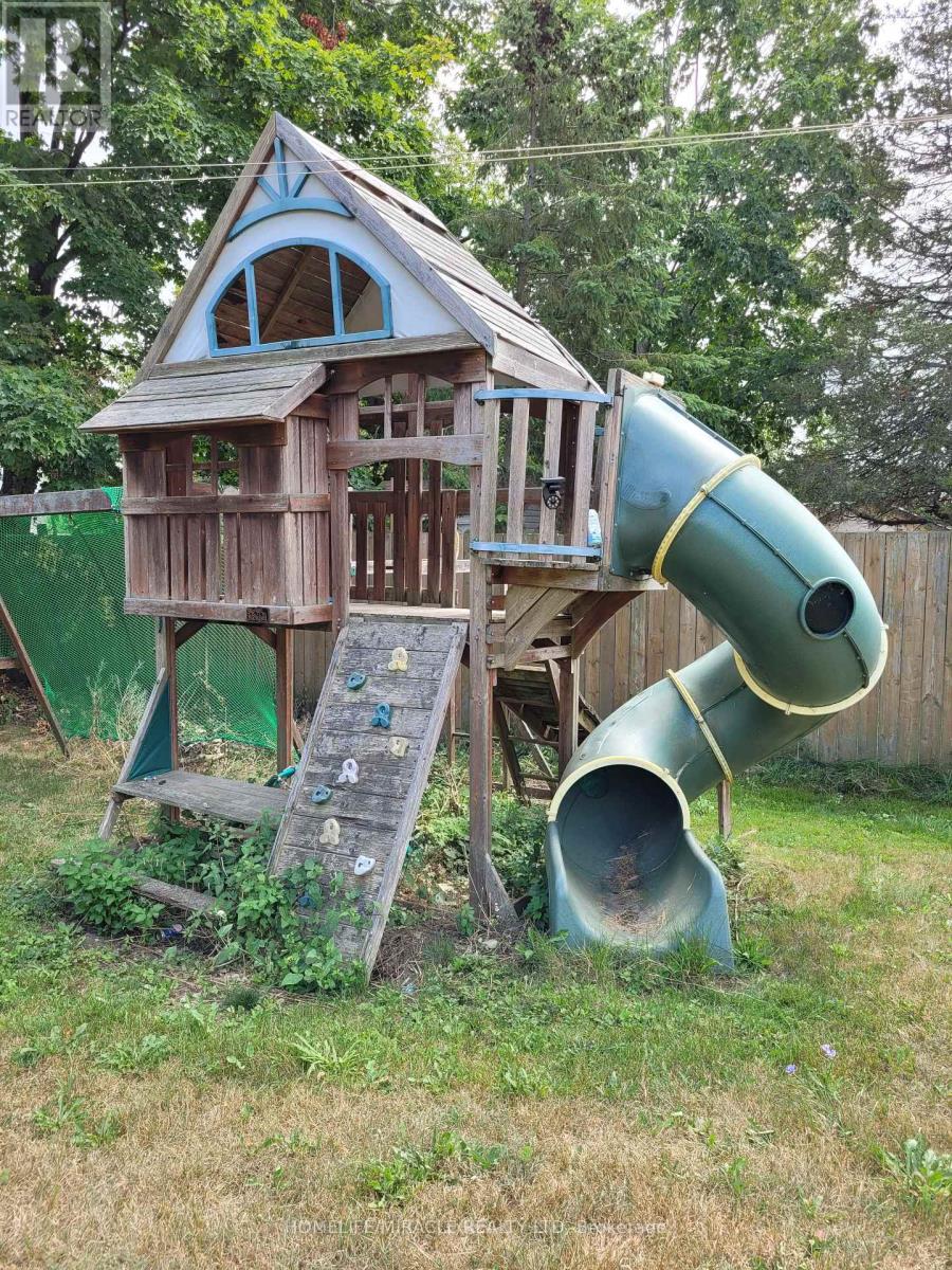 15 Francis Street, Quinte West, Ontario  K8V 1S4 - Photo 29 - X12572852