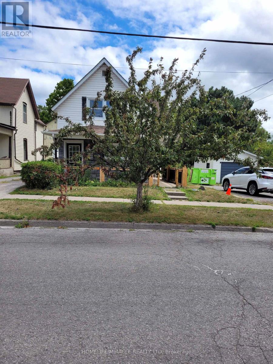 15 Francis Street, Quinte West, Ontario  K8V 1S4 - Photo 3 - X12572852