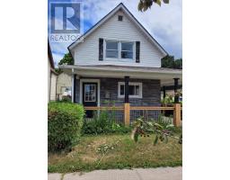 15 FRANCIS STREET, Quinte West, Ontario