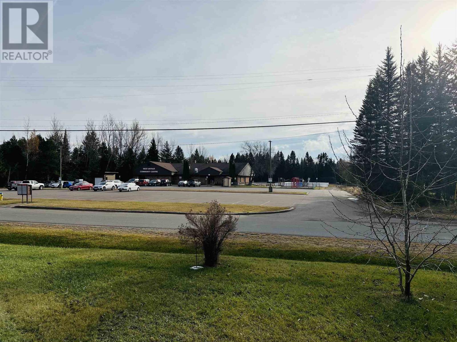 1925 Arthur St W, Thunder Bay, Ontario  P7K 1C7 - Photo 26 - TB251085