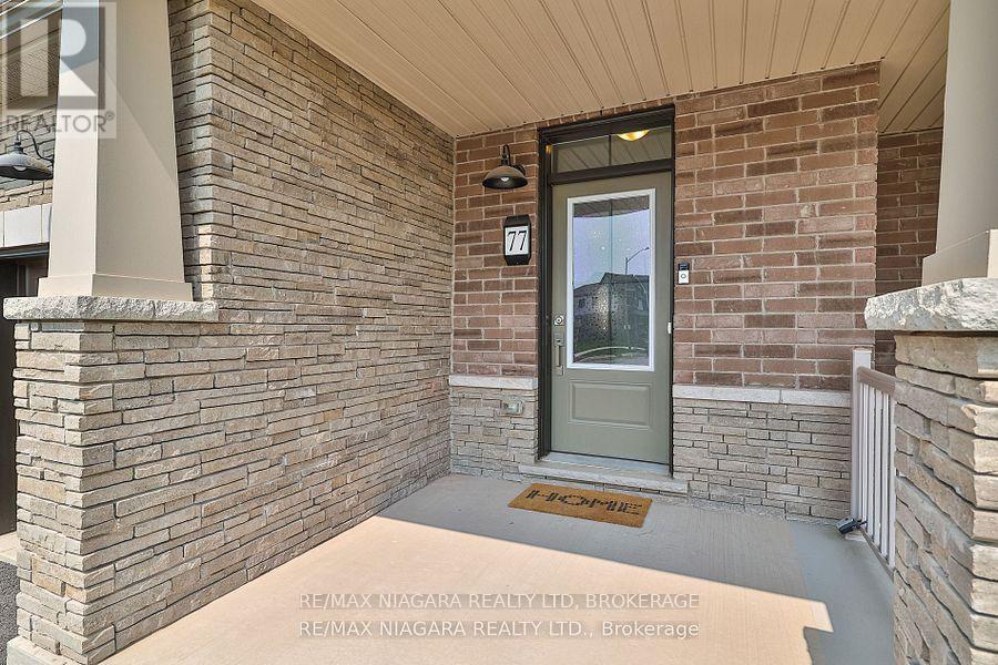 77 Keelson Street, Welland, Ontario  L3B 0M4 - Photo 2 - X12572958