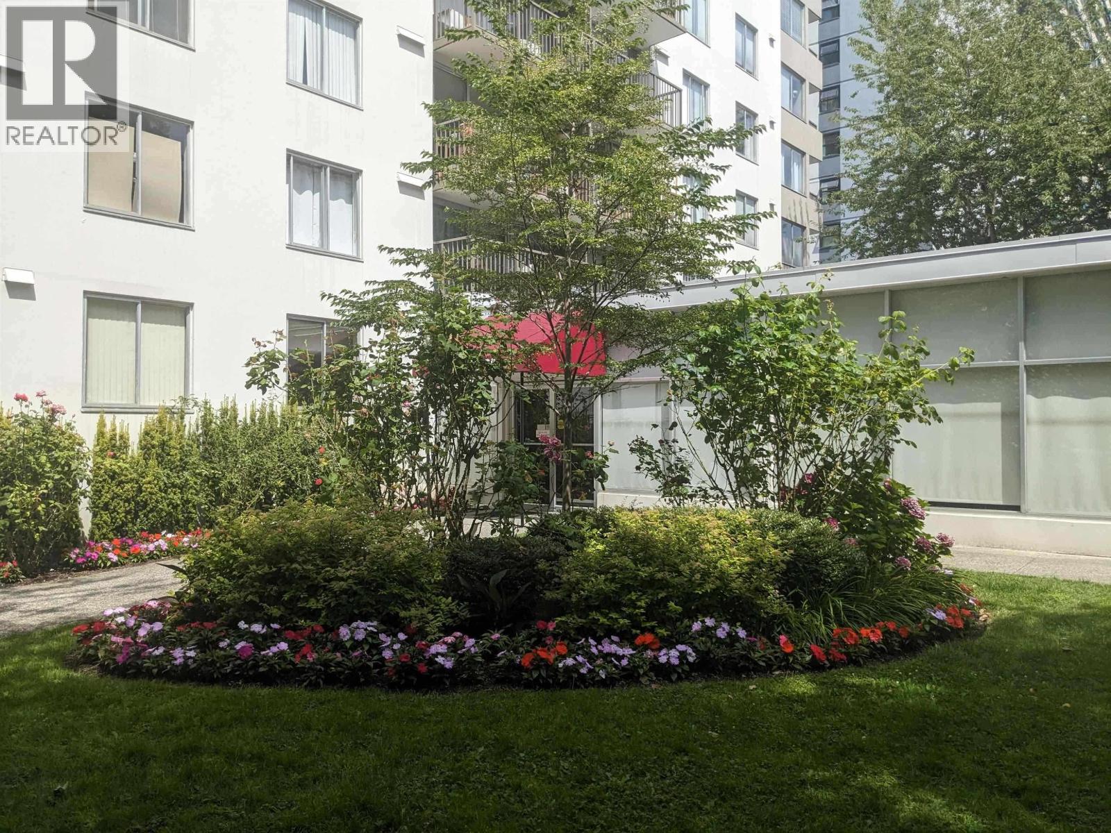 402 1251 Cardero Street, Vancouver, British Columbia  V6G 2H9 - Photo 2 - R3069623