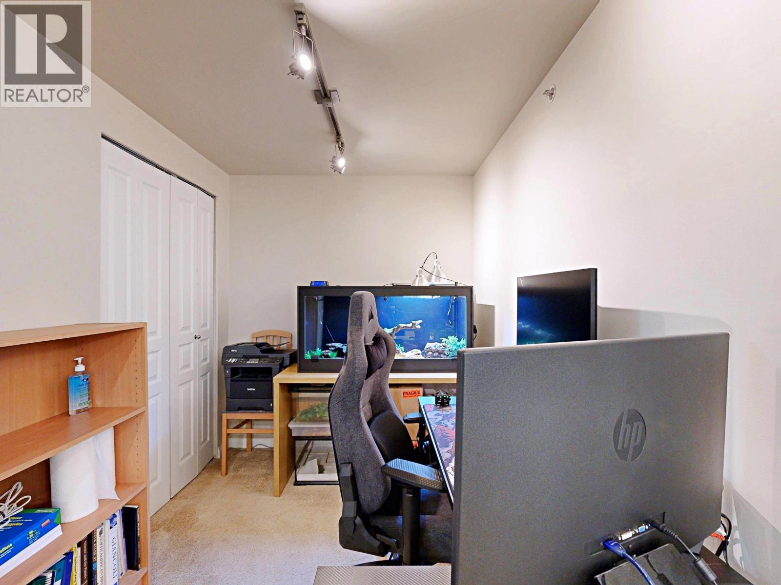 101 9298 University Crescent, Burnaby, British Columbia  V5A 4X8 - Photo 9 - R3069633