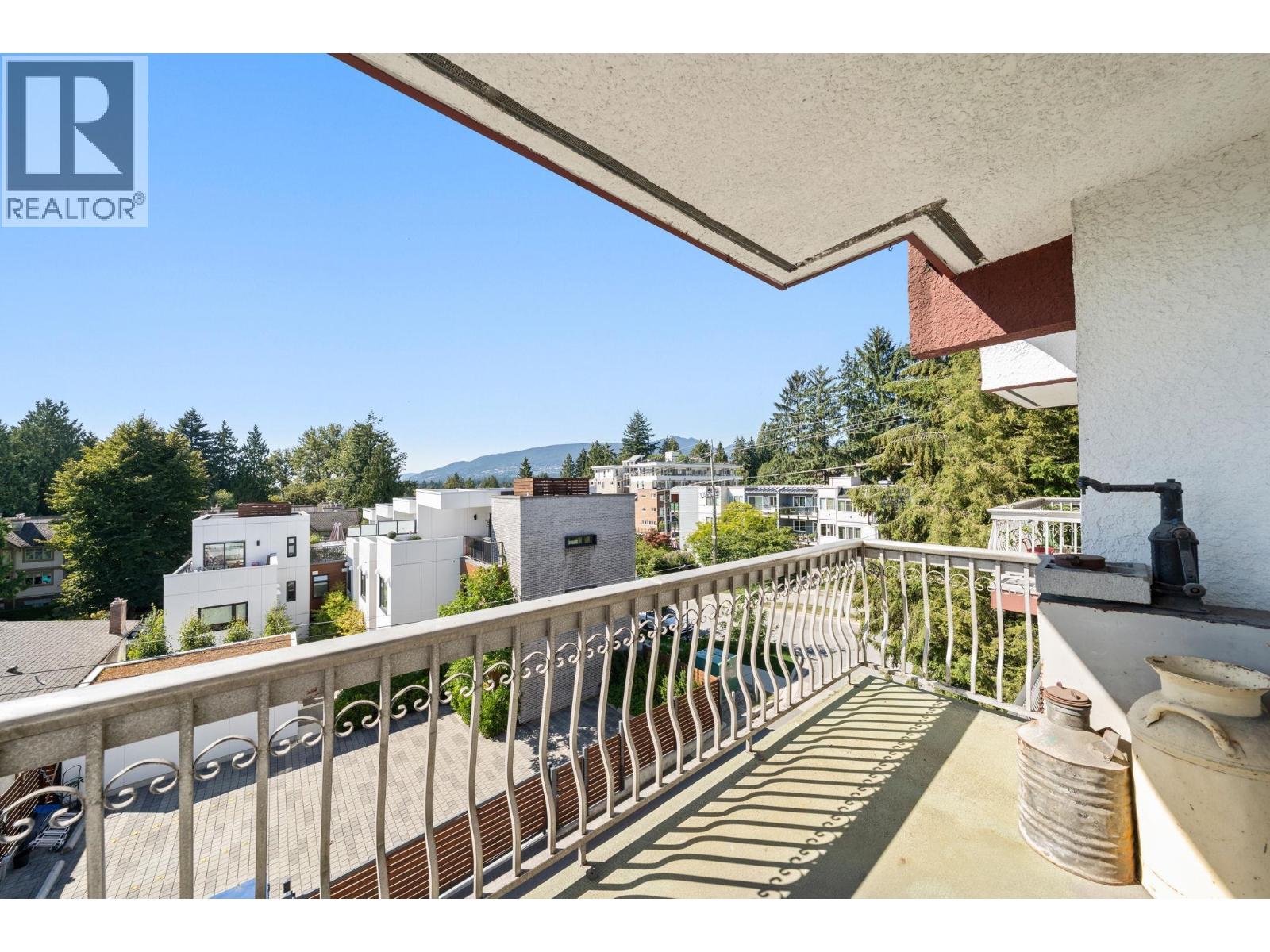 309 135 W 21st Street, North Vancouver, British Columbia  V7M 1Z2 - Photo 6 - R3069639