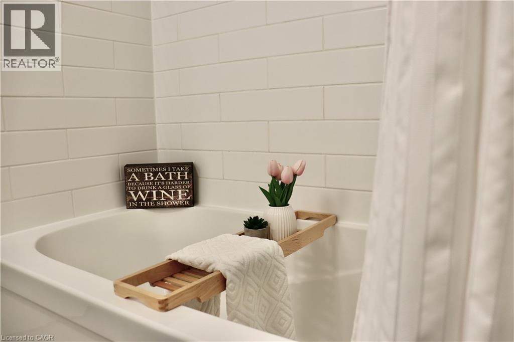 108 Garment Street Unit# 903, Kitchener, Ontario  N2G 0E2 - Photo 28 - 40717014