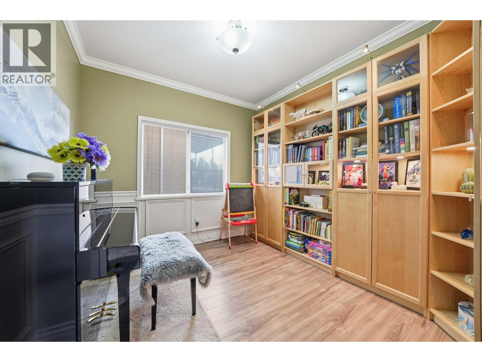 2773 Nadina Drive, Coquitlam, British Columbia  V3C 6A5 - Photo 13 - R3069636