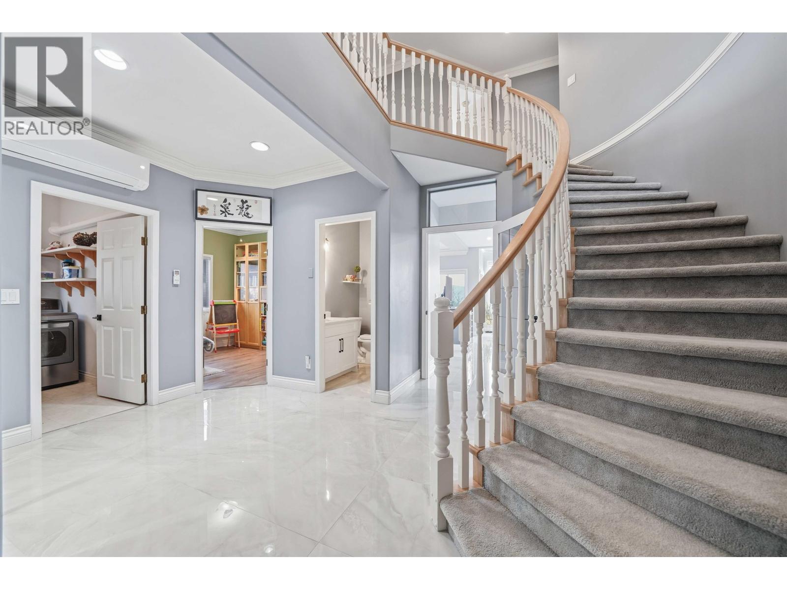 2773 Nadina Drive, Coquitlam, British Columbia  V3C 6A5 - Photo 15 - R3069636