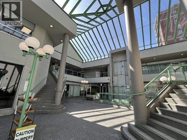 227 1433 Lonsdale Avenue, North Vancouver, British Columbia  V7M 2H9 - Photo 2 - C8074019