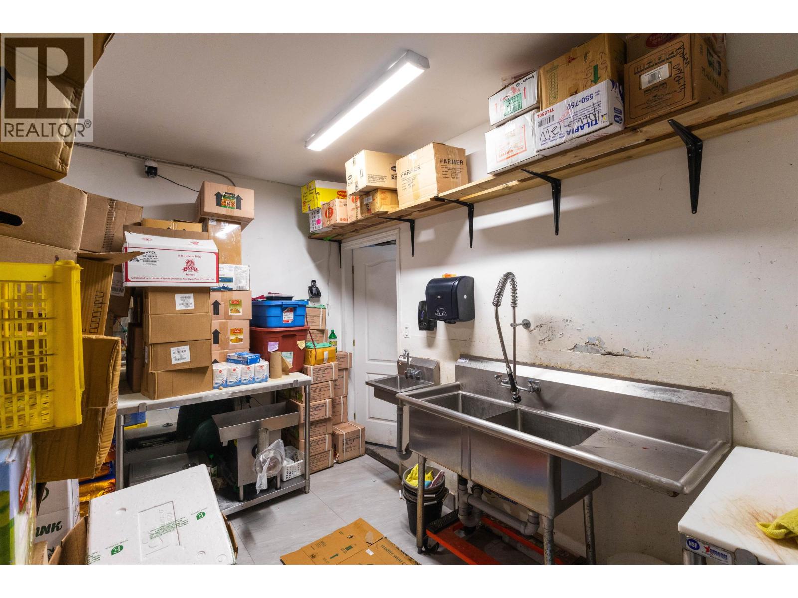 6653 Main Street, Vancouver, British Columbia  V5X 3H3 - Photo 8 - C8074021