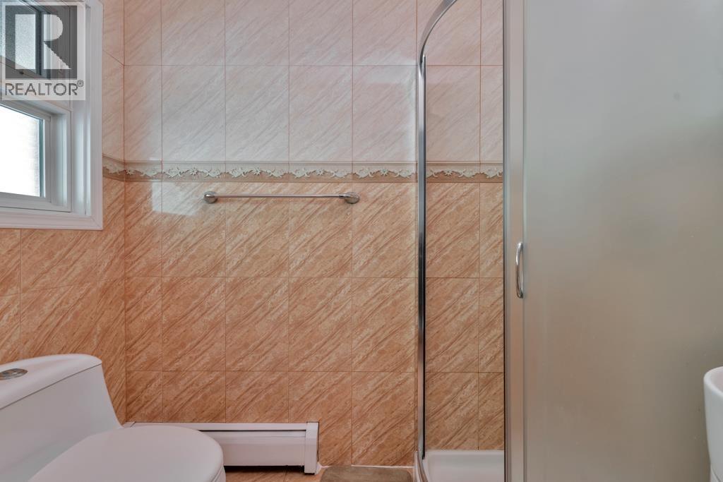 9370 263 Street, Maple Ridge, British Columbia  V2W 1K3 - Photo 11 - R3061745