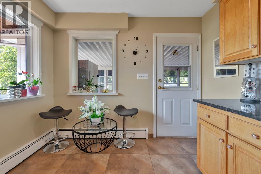 9370 263 Street, Maple Ridge, British Columbia  V2W 1K3 - Photo 7 - R3061745