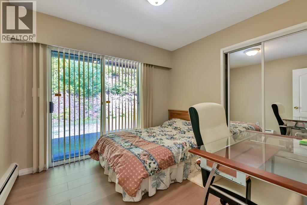 9370 263 Street, Maple Ridge, British Columbia  V2W 1K3 - Photo 12 - R3061745