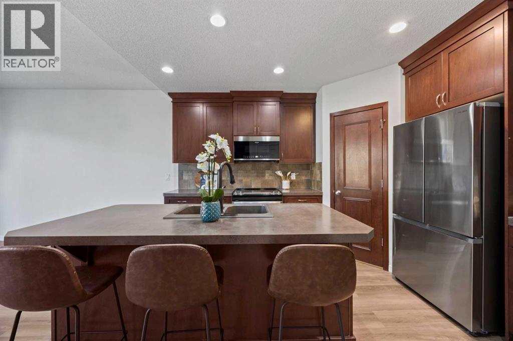 8 Brightoncrest Way Se, Calgary, Alberta  T2Z 0V7 - Photo 4 - A2269366