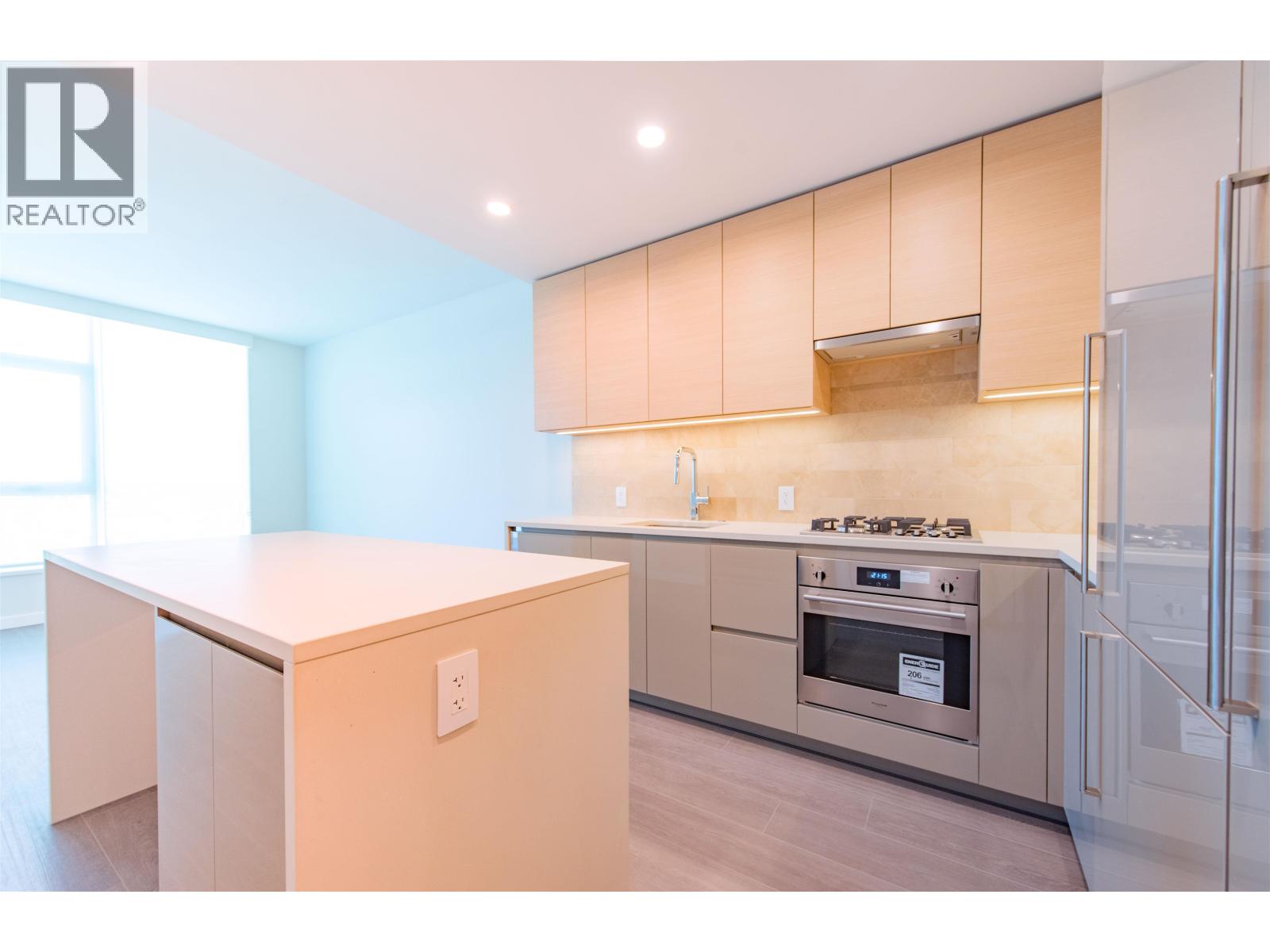 1204 2186 Gilmore Avenue, Burnaby, British Columbia  V5C 6A7 - Photo 10 - R3069530