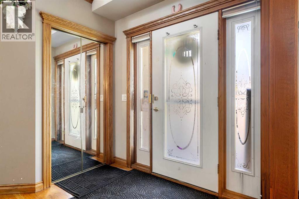 33 Edgevalley Way Nw, Calgary, Alberta  T3A 4X7 - Photo 13 - A2272405