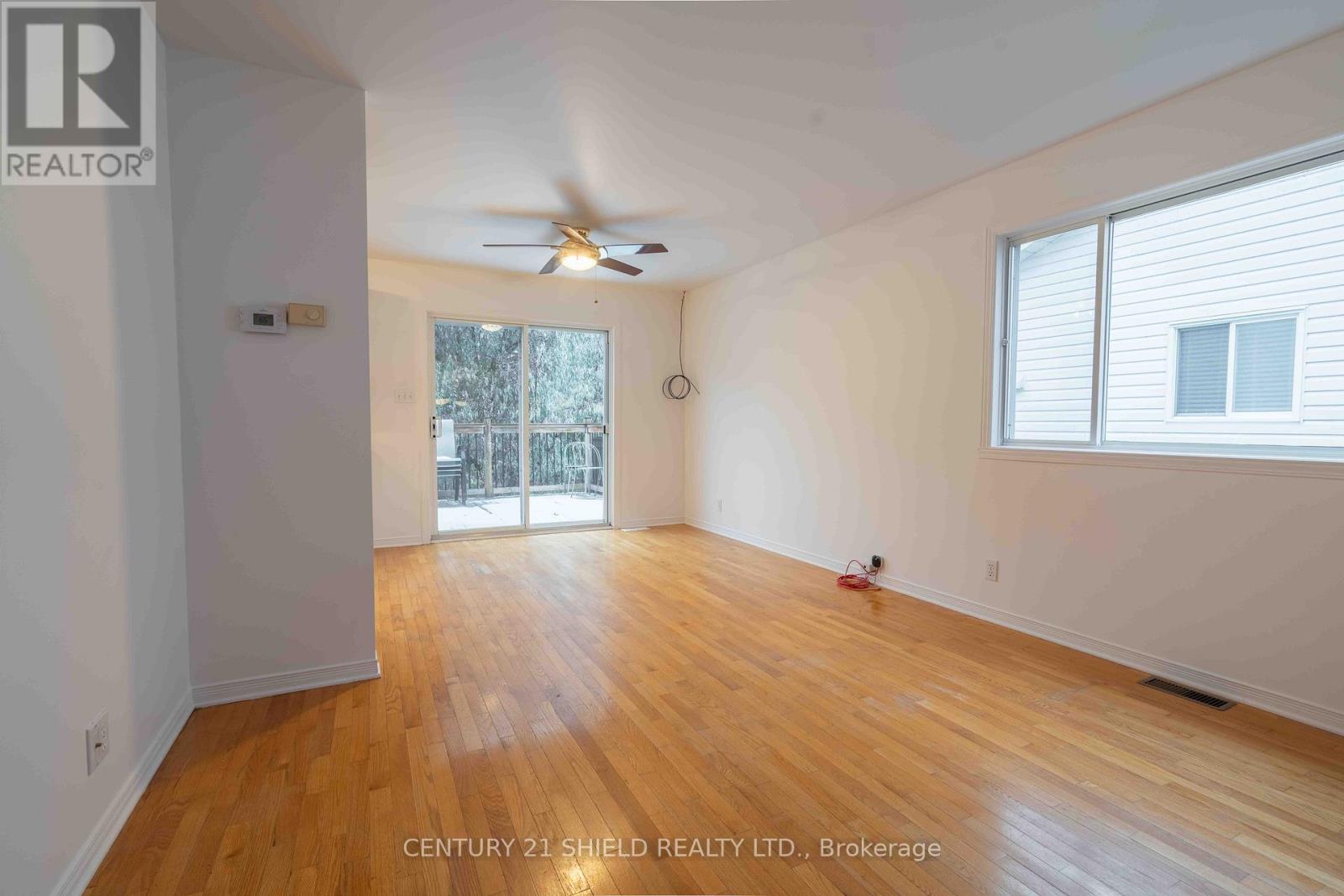 21255 Mcnaughton Court E, South Glengarry, Ontario  K0C 1E0 - Photo 10 - X12492584