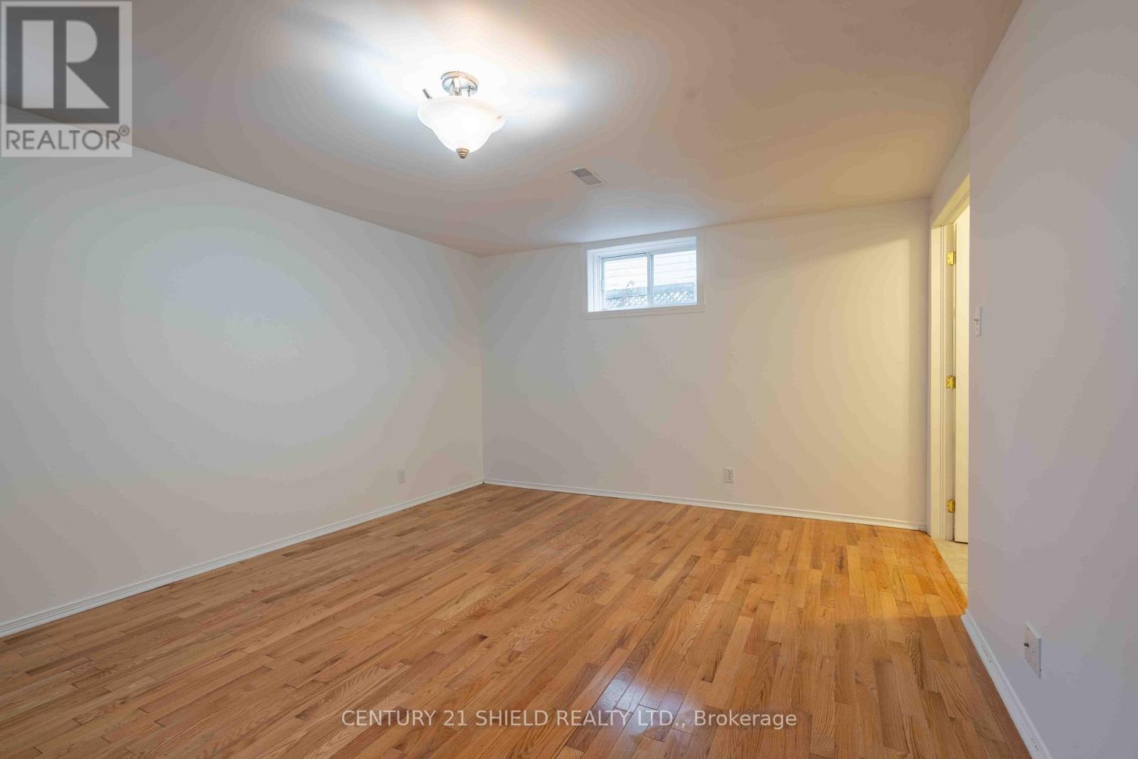 21255 Mcnaughton Court E, South Glengarry, Ontario  K0C 1E0 - Photo 30 - X12492584