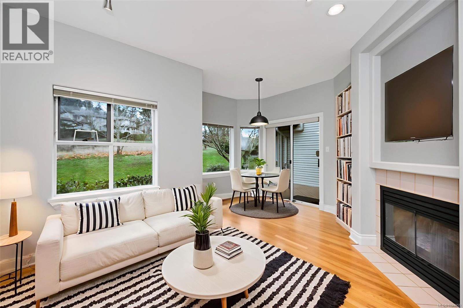 98 530 Marsett Pl, Saanich, British Columbia  V8Z 7J2 - Photo 13 - 1021059