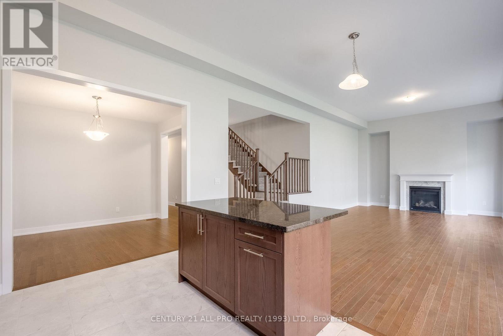 1040 Suddard Avenue, Oshawa, Ontario  L1L 0V5 - Photo 15 - E12407138