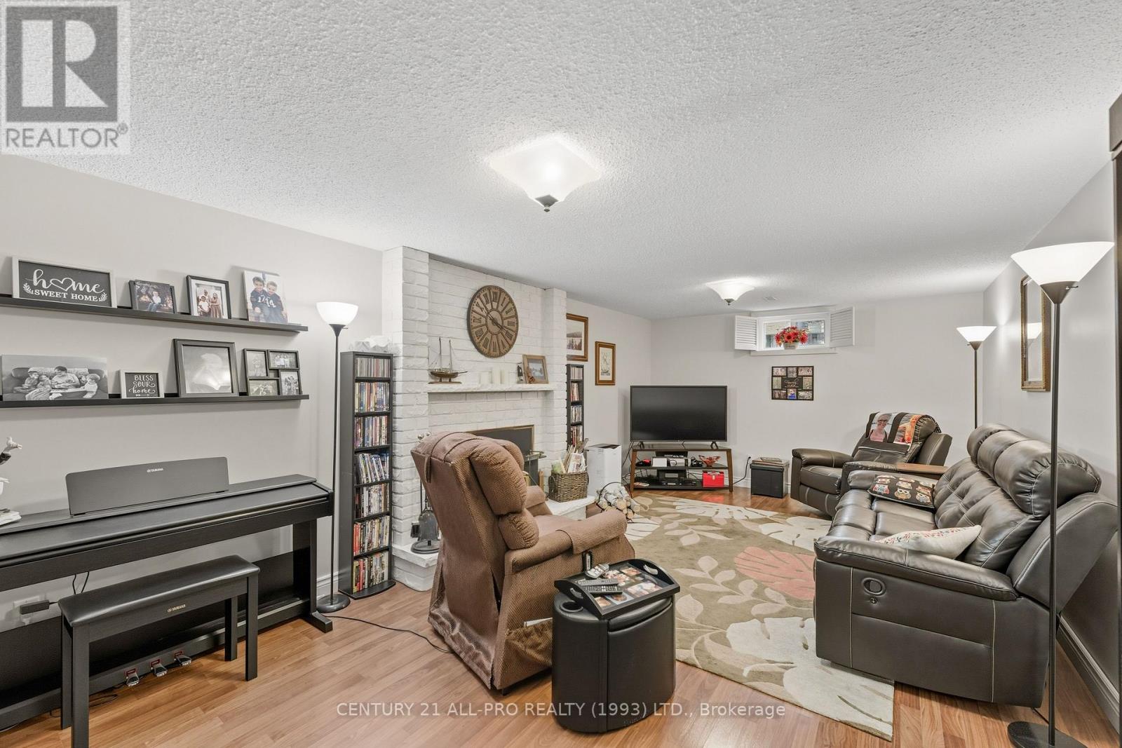 895 Exeter Street, Oshawa, Ontario  L1G 6R9 - Photo 29 - E12541130