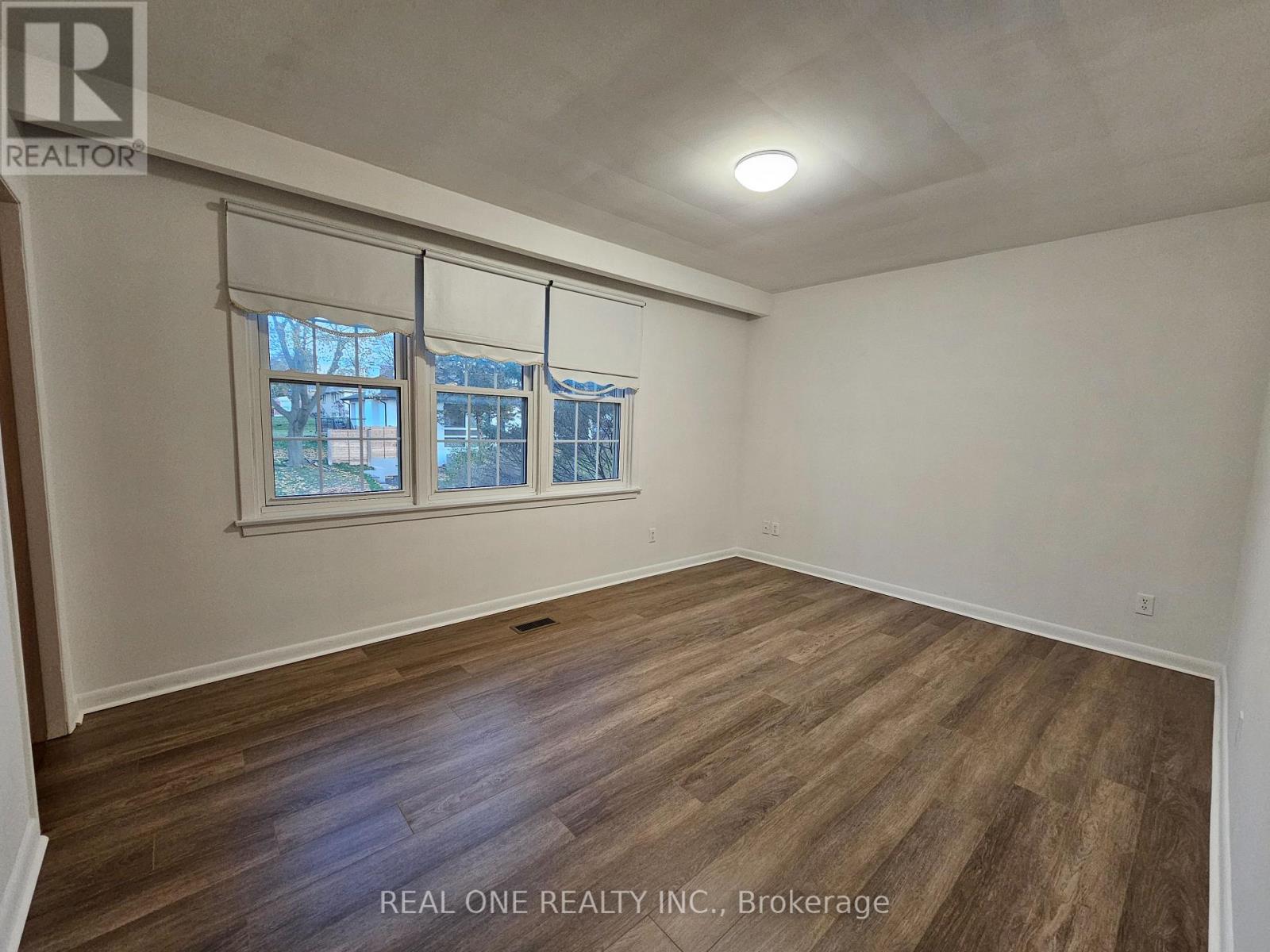 6 Fairhill Crescent, Toronto, Ontario  M3A 1N6 - Photo 10 - C12572870