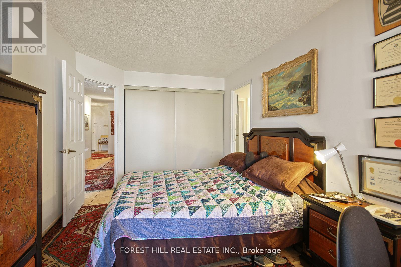 1101 - 130 Carlton Street, Toronto, Ontario  M5A 4K3 - Photo 20 - C12572884