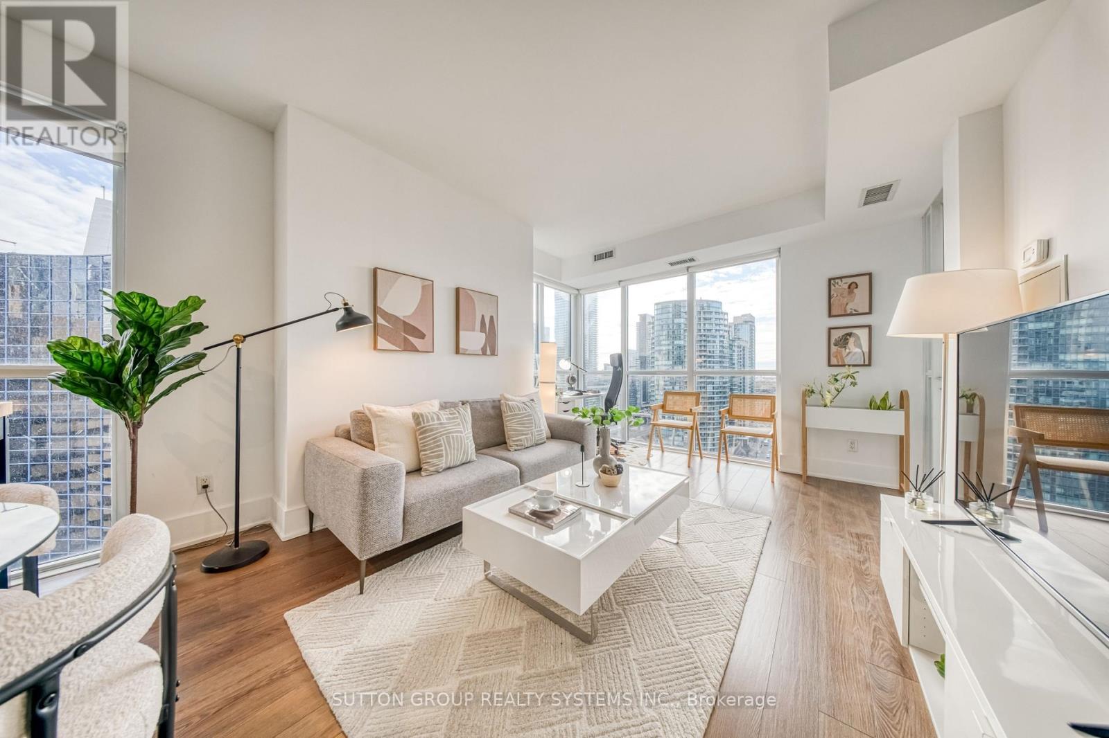 1912 - 300 Front Street W, Toronto, Ontario  M5V 0E9 - Photo 16 - C12572962