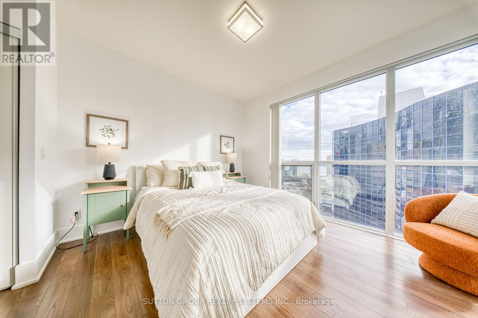 1912 - 300 Front Street W, Toronto, Ontario  M5V 0E9 - Photo 30 - C12572962