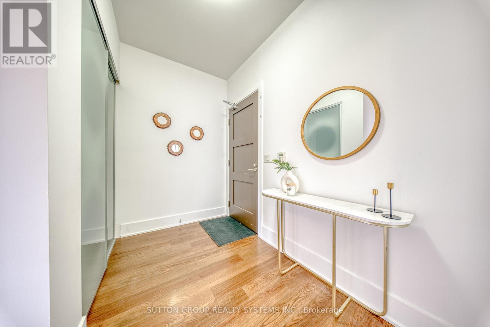 1912 - 300 Front Street W, Toronto, Ontario  M5V 0E9 - Photo 5 - C12572962