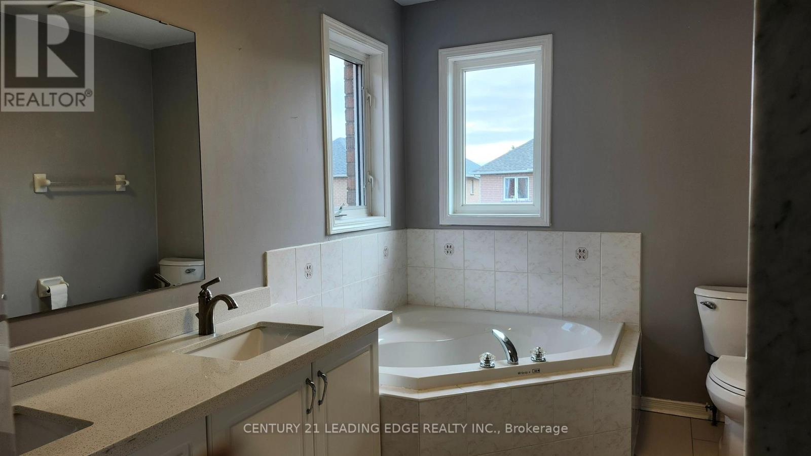 7 ANGELA COURT, Markham, Ontario