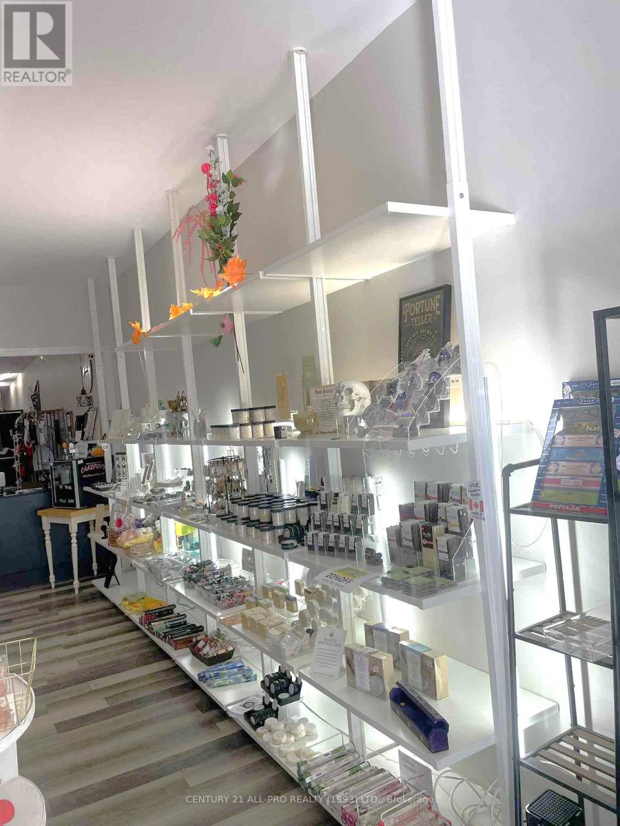 50 Front Street N, Trent Hills, Ontario  K0L 1L0 - Photo 6 - X12478579