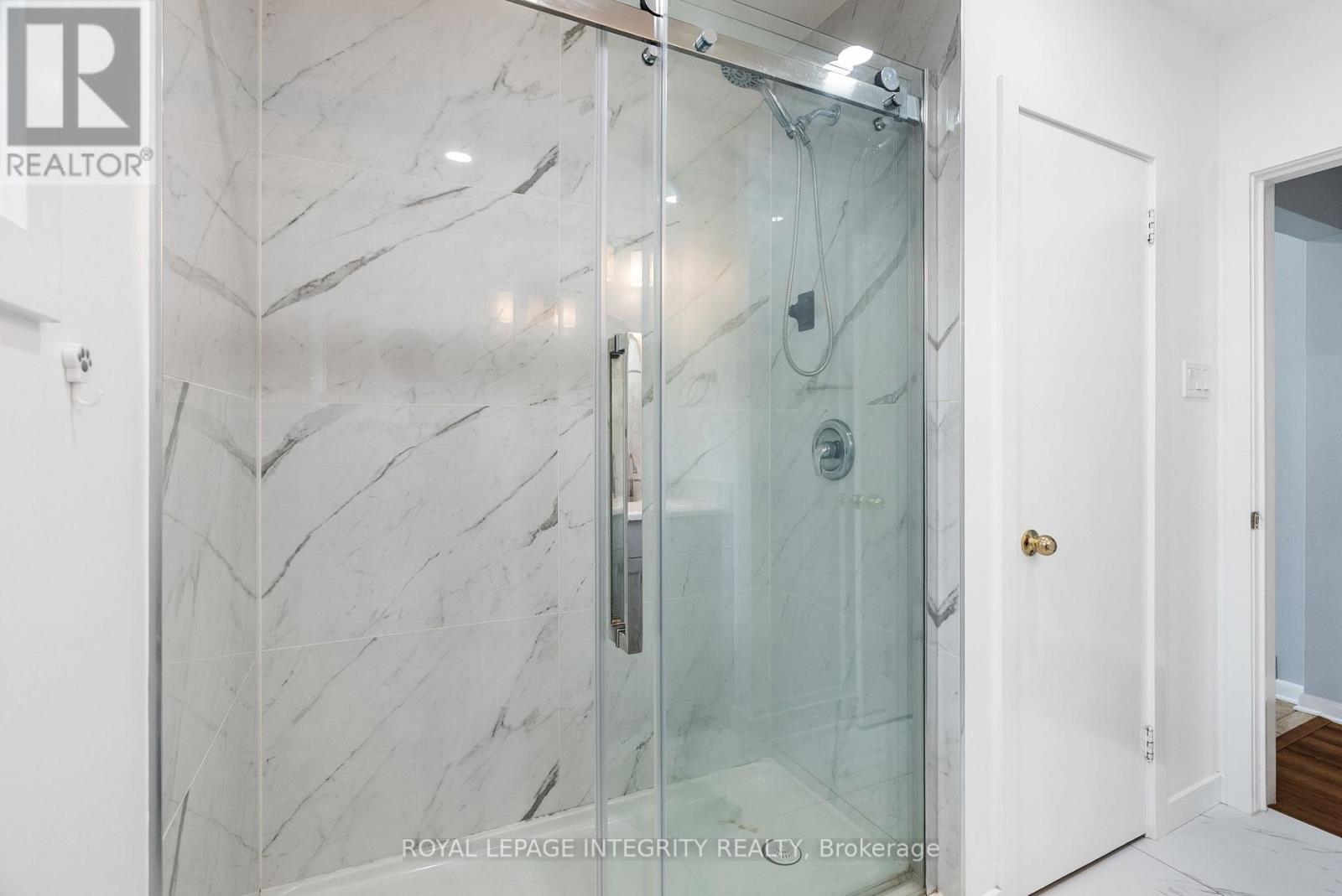 2158 Bel-Air Drive, Ottawa, Ontario  K2C 0X3 - Photo 31 - X12547126